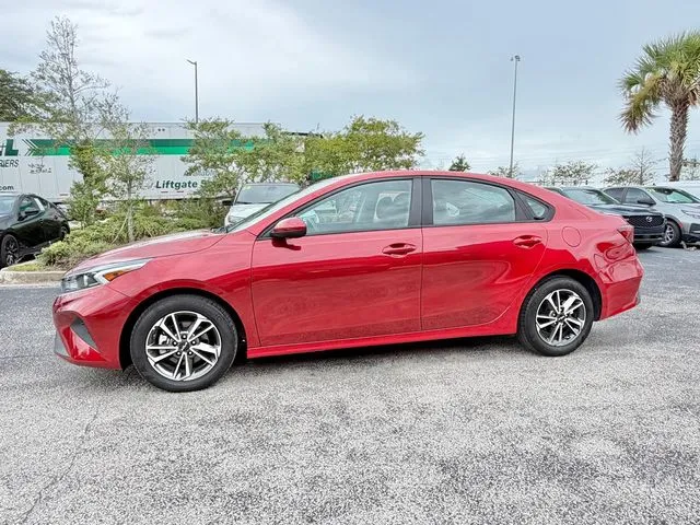 Kia Forte photo 3