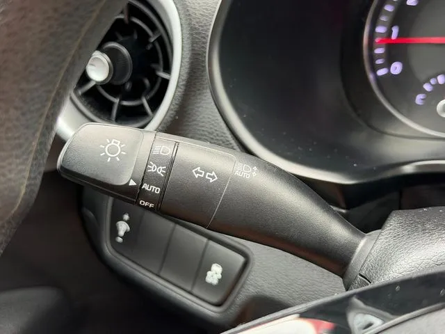 Kia Forte photo 19