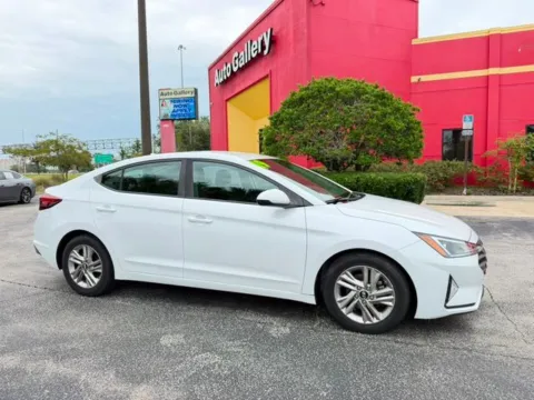 White 2019 Hyundai Elantra SEL for sale in Jacksonville, FL