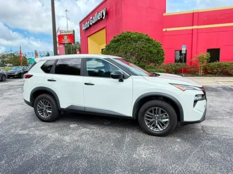 White 2024 Nissan Rogue S for sale in Jacksonville, FL