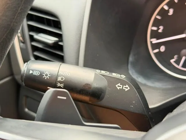 Nissan Rogue photo 18