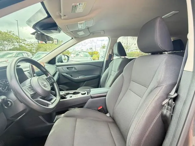 Nissan Rogue photo 24