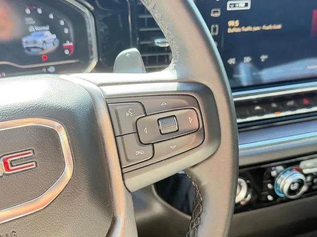 GMC Sierra photo 23