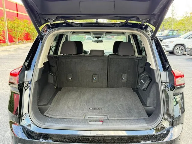 Nissan Rogue photo 9