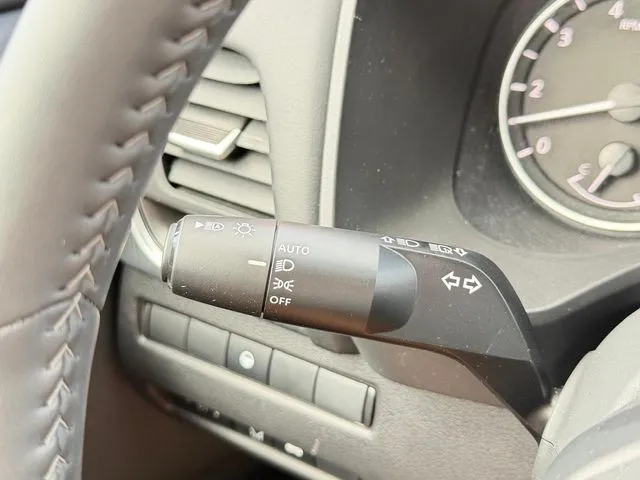 Nissan Rogue photo 20