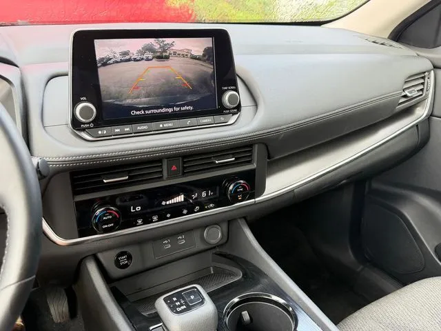 Nissan Rogue photo 24
