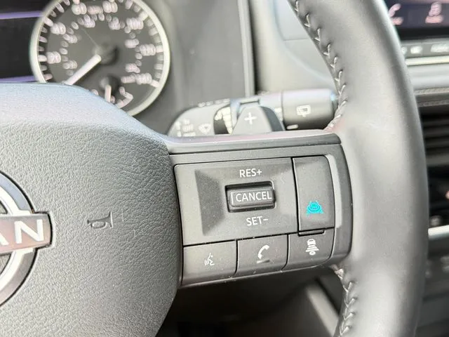 Nissan Rogue photo 21