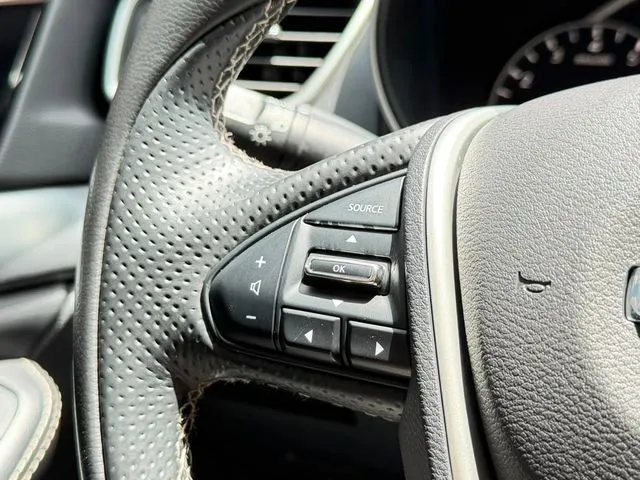 Nissan Maxima photo 18