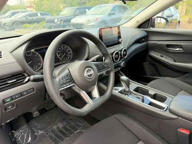 Nissan Sentra photo 22