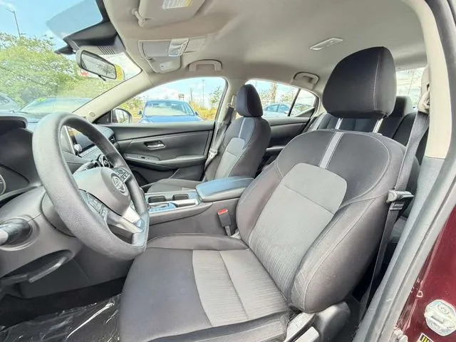 Nissan Sentra photo 26