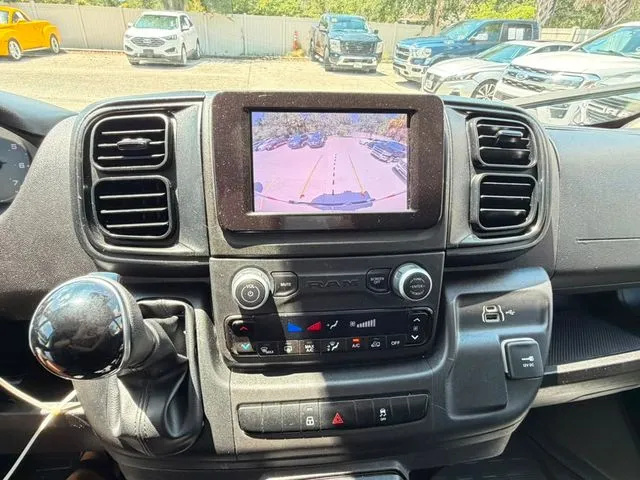Ram ProMaster 2500 photo 17