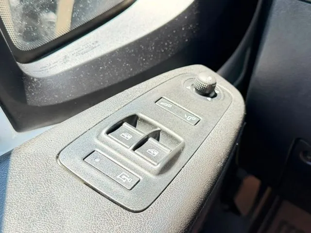Ram ProMaster 2500 photo 12