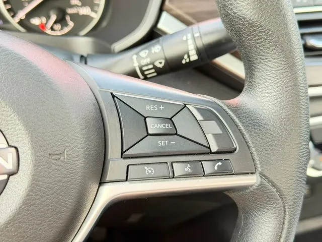 Nissan Altima photo 20
