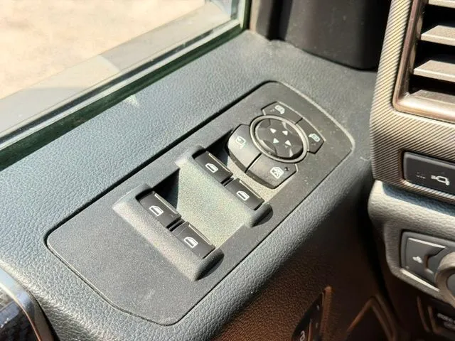 Ford F-150 photo 16
