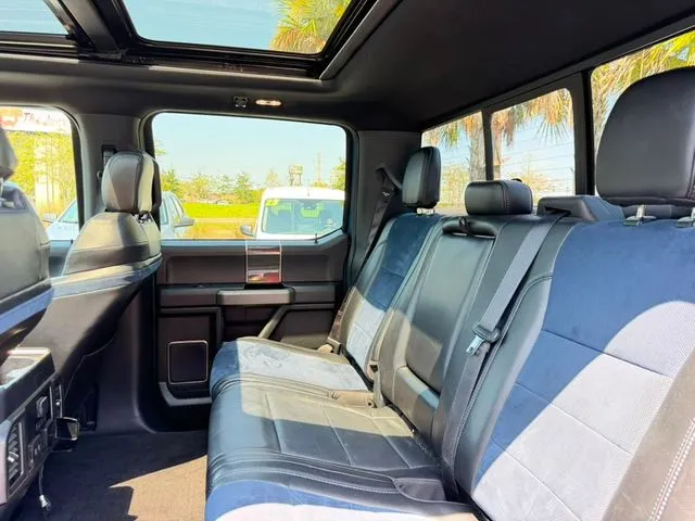 Ford F-150 photo 30