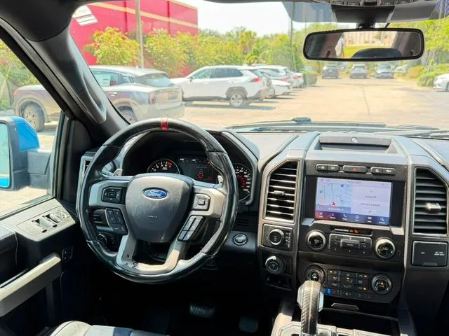 Ford F-150 photo 13