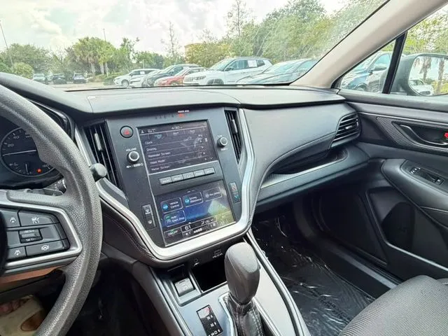 Subaru Legacy photo 14
