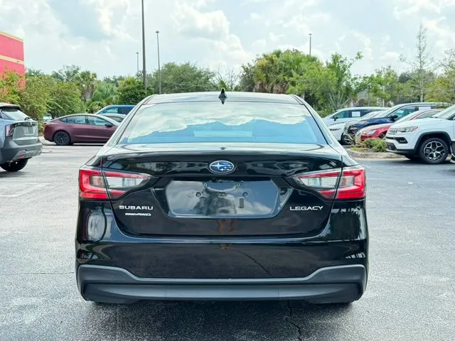 Subaru Legacy photo 7