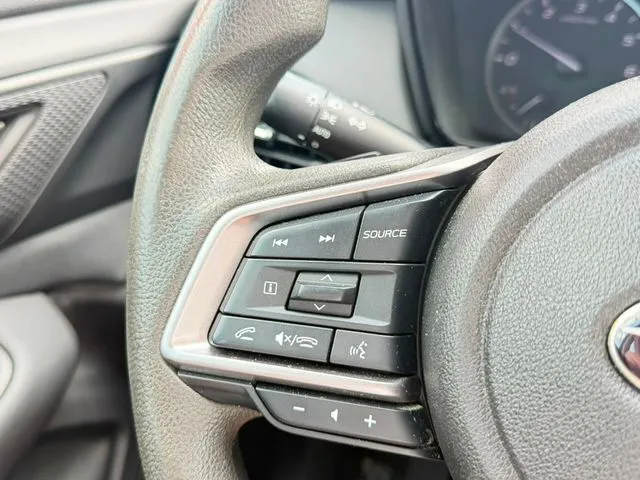 Subaru Legacy photo 16