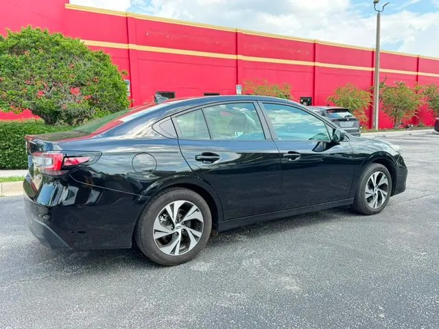Subaru Legacy photo 6