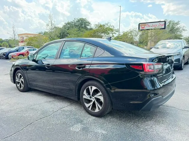 Subaru Legacy photo 8