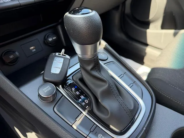 Hyundai Kona photo 22