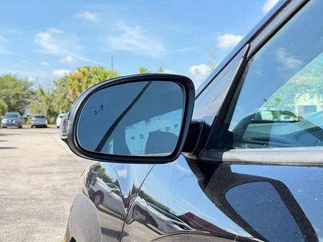Hyundai Kona photo 11