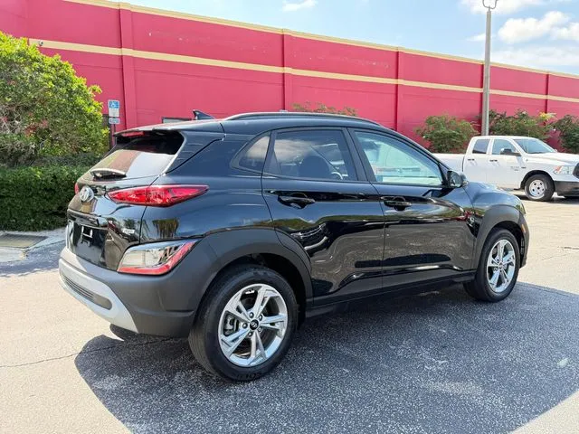 Hyundai Kona photo 6