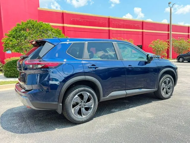 Nissan Rogue photo 6