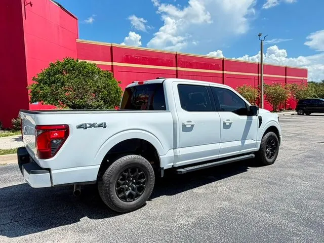 Ford F-150 photo 6