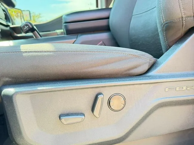 Ford F-150 photo 18