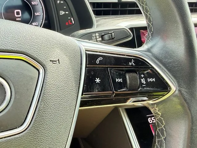 Audi A6 photo 22