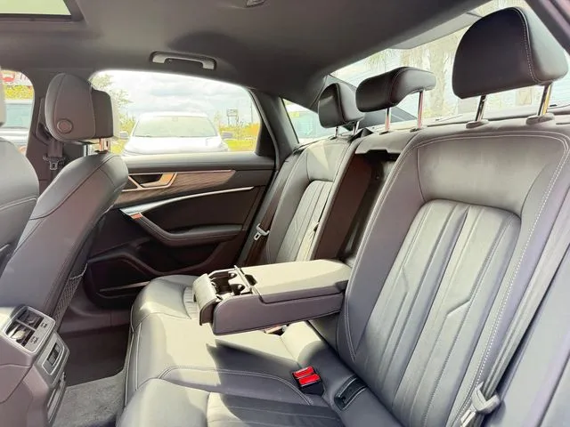 Audi A6 photo 14