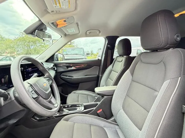 Chevrolet Trailblazer photo 23