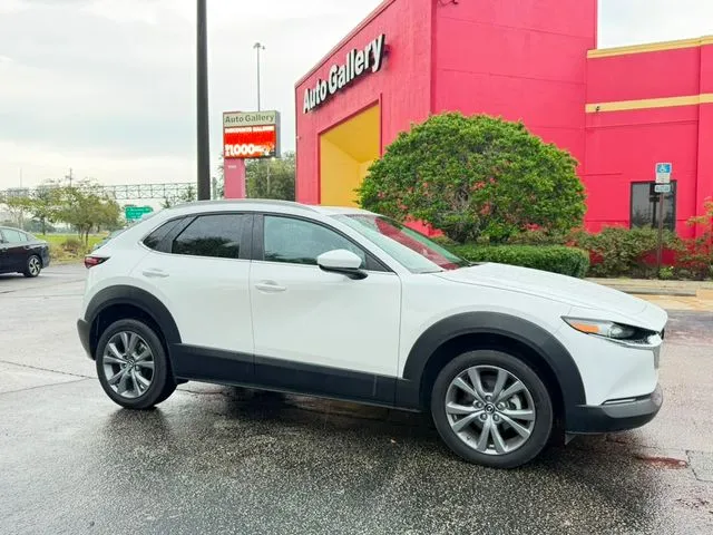 White 2025 Mazda CX-30 2.5 S Preferred Package for sale in Jacksonville, FL