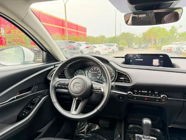 Mazda CX-30 photo 28