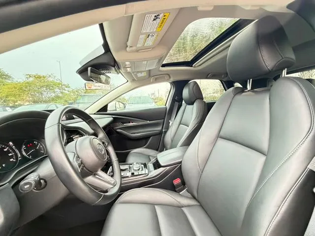 Mazda CX-30 photo 25