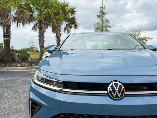 Volkswagen Jetta photo 10