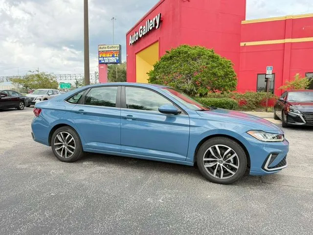 Blue 2025 Volkswagen Jetta 1.5T SE for sale in Jacksonville, FL