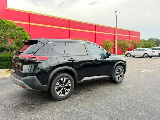 Nissan Rogue photo 6