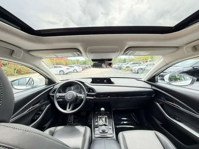 Mazda CX-30 photo 14