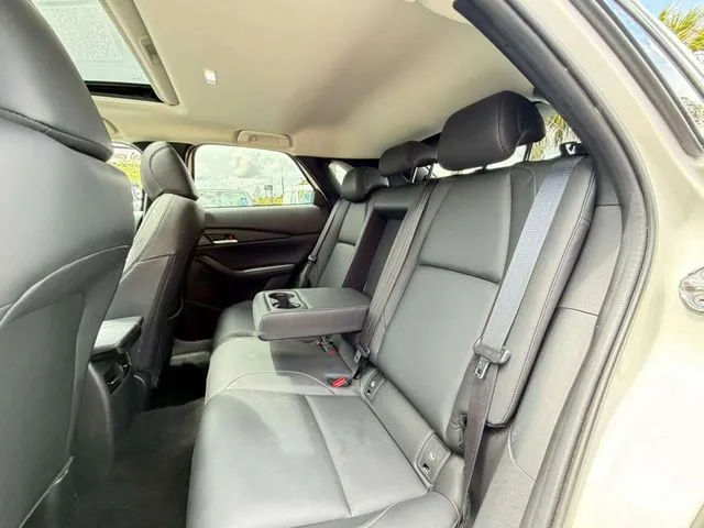Mazda CX-30 photo 25