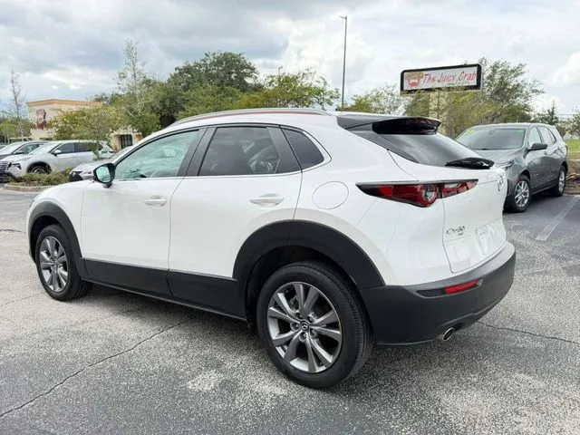 Mazda CX-30 photo 5
