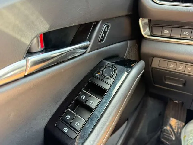 Mazda CX-30 photo 17