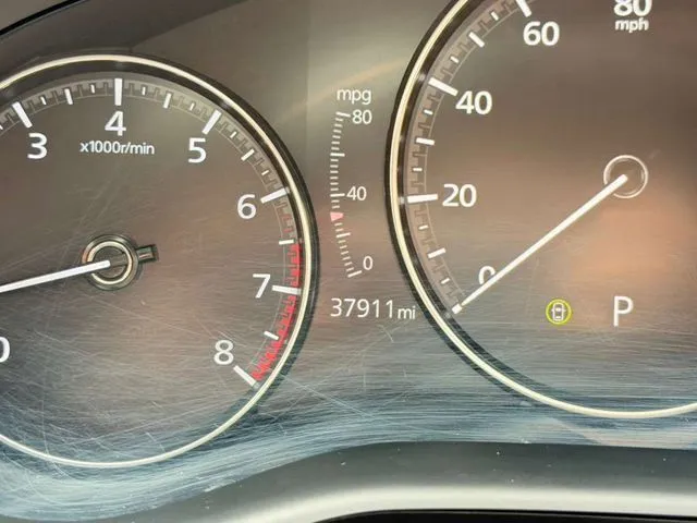 Mazda CX-30 photo 16
