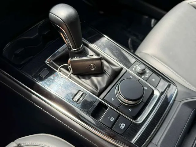 Mazda CX-30 photo 28