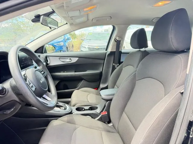 Kia Forte photo 21