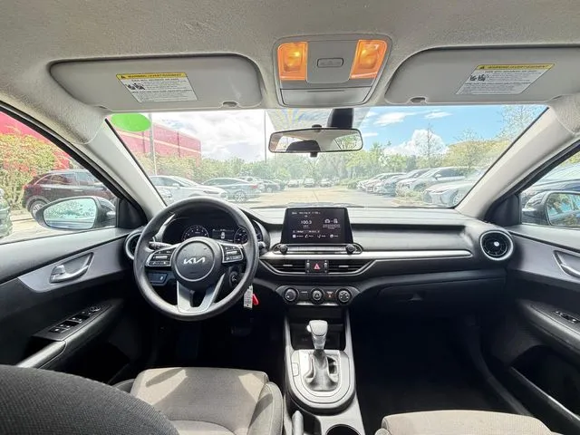 Kia Forte photo 25