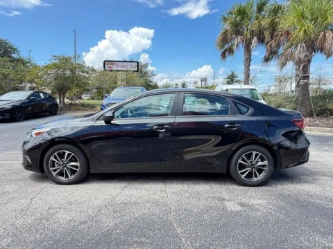 More photos of 2024 Kia Forte LXS at Auto Gallery Jacksonville, FL