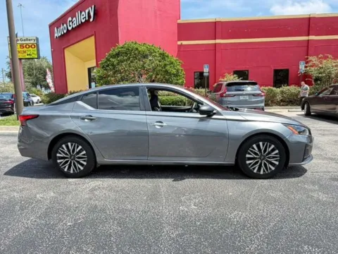 More photos of 2024 Nissan Altima 2.5 SV at Auto Gallery Jacksonville, FL